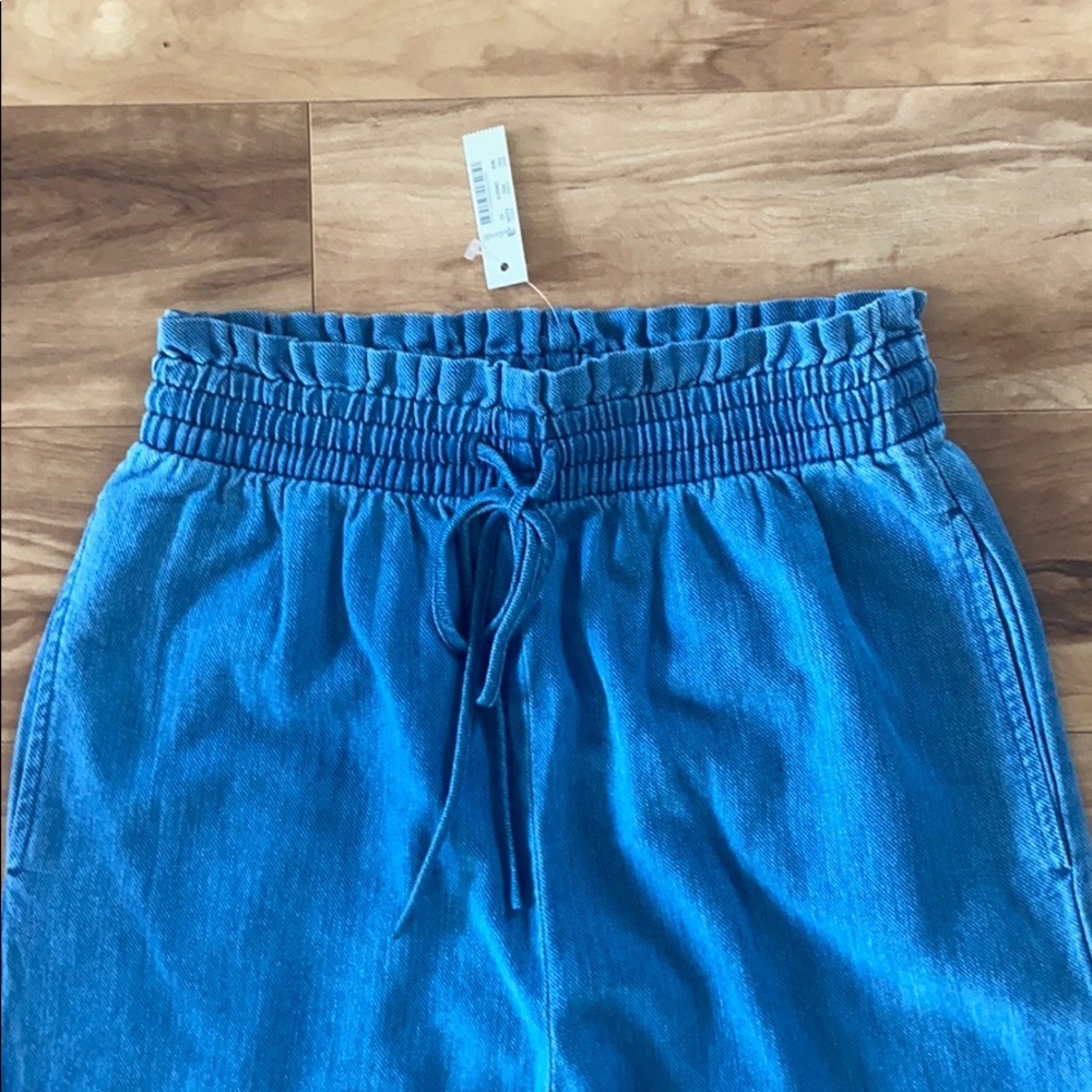 Madewell Indigo Smocked Huston Pull-On Crop Pants - Picture 5 of 16